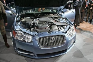 JAGUAR XF