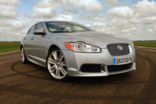 Essai JAGUAR XF-R