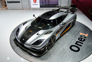 KOENIGSEGG One:1 - Salon de Genève 2014.com