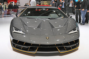LAMBORGHINI Centenario LP770-4