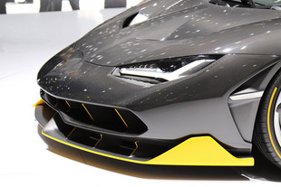 LAMBORGHINI Centenario LP770-4