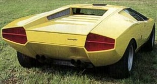 LAMBORGHINI Countach