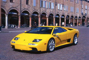 LAMBORGHINI Diablo