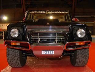 LAMBORGHINI LM 002