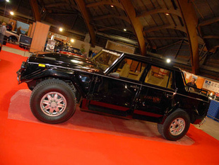 LAMBORGHINI LM 002