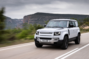 Essai LAND ROVER Defender P400e PHEV