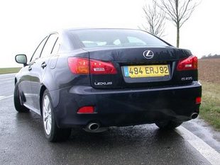 LEXUS IS 250