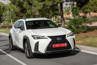 LEXUS UX 250h 2WD F Sport Executive