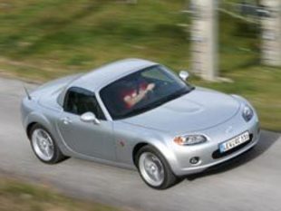 Essai MAZDA MX-5 Roadster Coupé 1.8