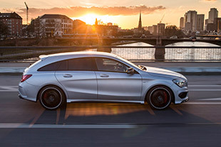 MERCEDES CLA 45 AMG Shooting Brake