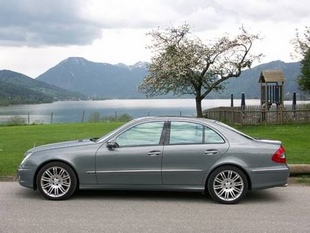 MERCEDES Classe E 500