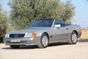 MERCEDES SL R129, beauté intemporelle