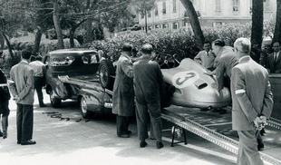 MERCEDES Racing Car Transporter