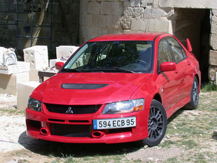 MITSUBISHI Lancer Evolution IX