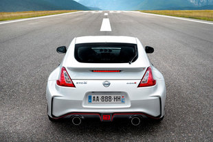 NISSAN 370 Z Nismo 2015