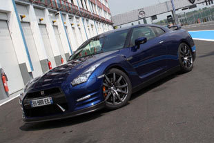 Essai Nissan GT-R 2011