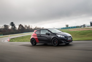 Guide d'achat PEUGEOT 208 GTI 30th