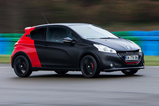 Essai PEUGEOT 208 GTI 30th, un héritage généreux