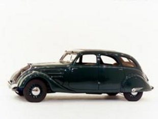 PEUGEOT 402