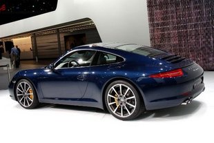 PORSCHE 911 (991)