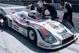 PORSCHE 936