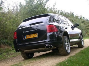 PORSCHE Cayenne Turbo S