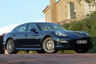 PORSCHE Panamera S Hybrid