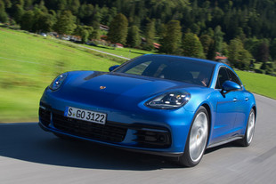 PORSCHE Panamera 4S Pack Sport Chrono