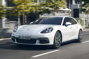 PORSCHE Panamera Sport Turismo