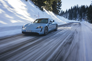 Essai Porsche Taycan 4S Sport Turismo, Familiale à Grande Vitesse