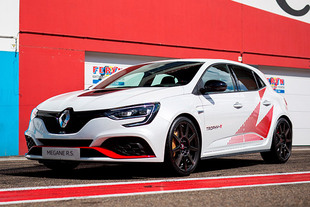 RENAULT Mégane 4 RS Trophy R