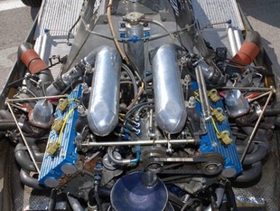 RENAULT RE 40