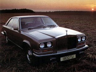 ROLLS ROYCE Corniche