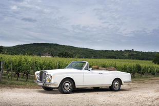 ROLLS-ROYCE Corniche cabriolet (1971 - 1995)