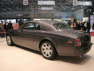 ROLLS-ROYCE Phantom Coupé