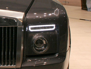 ROLLS-ROYCE Phantom Coupé