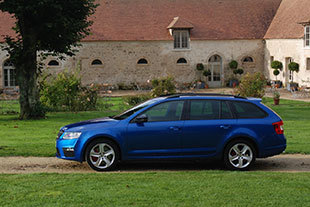 SKODA Octavia Combi RS TDI