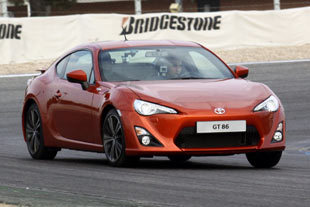 TOYOTA GT 86