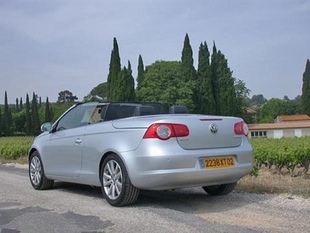 VOLKSWAGEN Eos 2006