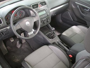 VOLKSWAGEN Eos 2006