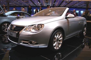 VOLKSWAGEN EOS