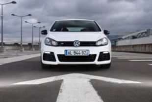 Essai VOLKSWAGEN Golf VI R