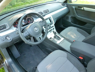 VOLKSWAGEN Passat Alltrack