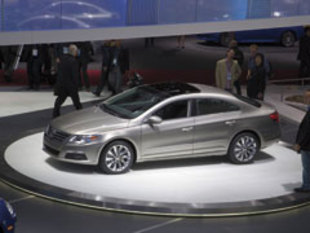 VOLKSWAGEN Passat CC