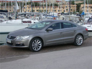 VOLKSWAGEN Passat CC