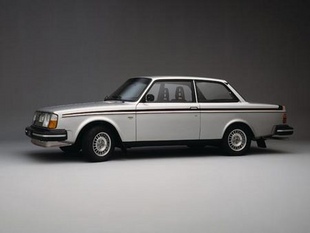 VOLVO génération 200