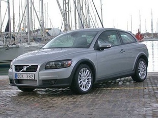 VOLVO C30