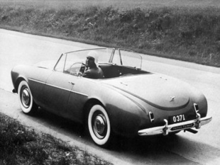 VOLVO P 1900