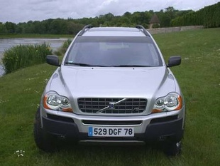 VOLVO XC90 V8