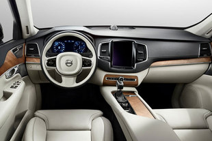 VOLVO XC90 II